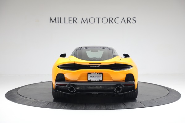 New 2022 McLaren GT for sale $220,800 at Aston Martin of Greenwich in Greenwich CT 06830 5