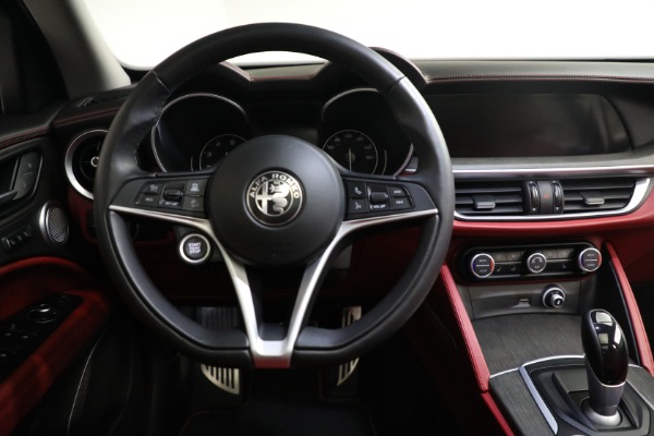 Used 2019 Alfa Romeo Stelvio Ti Lusso for sale $39,900 at Aston Martin of Greenwich in Greenwich CT 06830 15