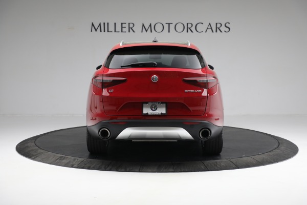 Used 2019 Alfa Romeo Stelvio Ti Lusso for sale Sold at Aston Martin of Greenwich in Greenwich CT 06830 7