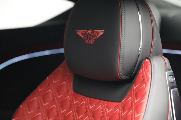 Used 2022 Bentley Continental GT V8 for sale $245,900 at Aston Martin of Greenwich in Greenwich CT 06830 18