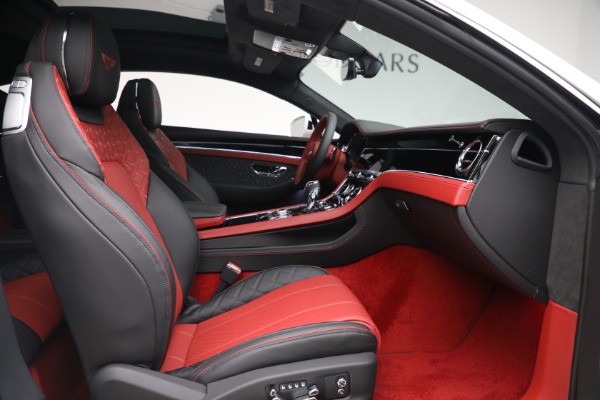 Used 2022 Bentley Continental GT V8 for sale $245,900 at Aston Martin of Greenwich in Greenwich CT 06830 22