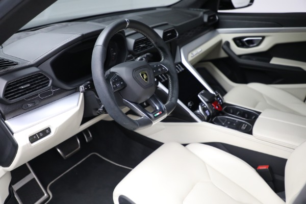 Used 2019 Lamborghini Urus for sale $263,900 at Aston Martin of Greenwich in Greenwich CT 06830 13