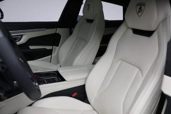 Used 2019 Lamborghini Urus for sale $263,900 at Aston Martin of Greenwich in Greenwich CT 06830 15