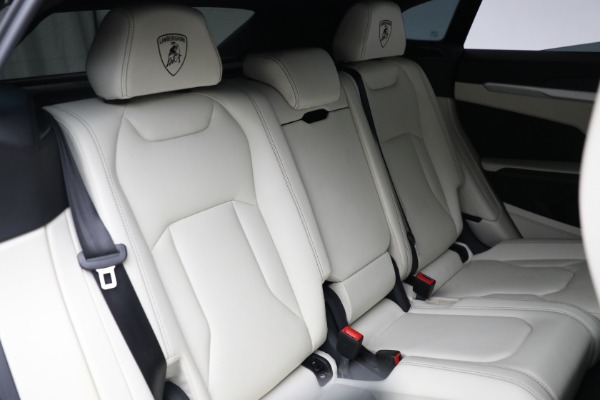 Used 2019 Lamborghini Urus for sale $263,900 at Aston Martin of Greenwich in Greenwich CT 06830 20