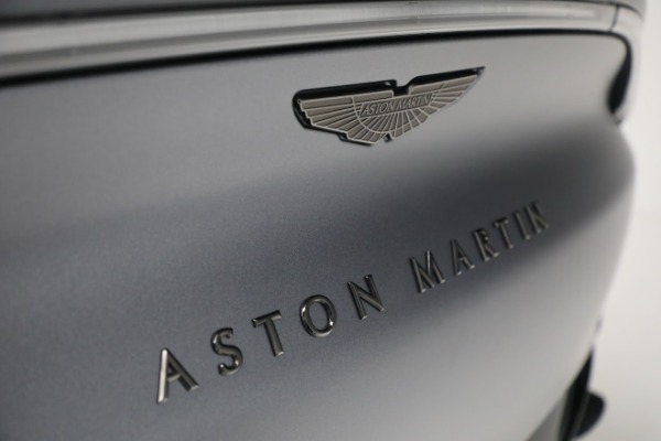 New 2022 Aston Martin DBX for sale $230,086 at Aston Martin of Greenwich in Greenwich CT 06830 25