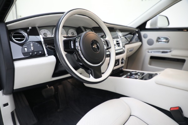 Used 2017 Rolls-Royce Ghost for sale Sold at Aston Martin of Greenwich in Greenwich CT 06830 13