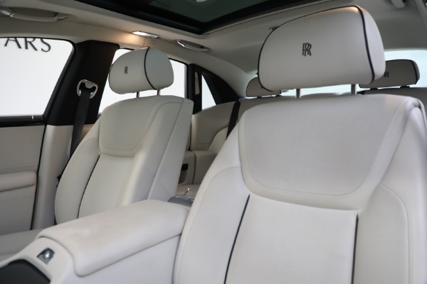 Used 2017 Rolls-Royce Ghost for sale Sold at Aston Martin of Greenwich in Greenwich CT 06830 15