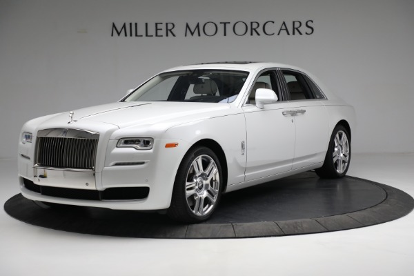 Used 2017 Rolls-Royce Ghost for sale $229,900 at Aston Martin of Greenwich in Greenwich CT 06830 1