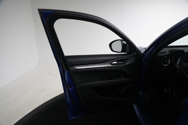 Used 2022 Alfa Romeo Stelvio Veloce for sale Sold at Miller Motorcars Aston Martin in Greenwich CT 06830 23