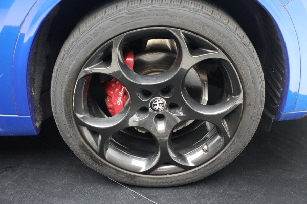 Used 2022 Alfa Romeo Stelvio Veloce for sale Sold at Miller Motorcars Aston Martin in Greenwich CT 06830 24