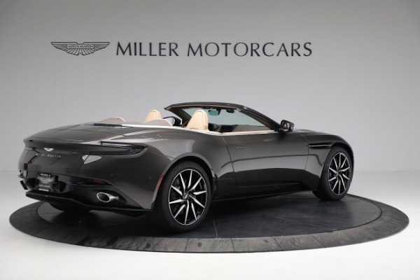 New 2022 Aston Martin DB11 Volante for sale Sold at Aston Martin of Greenwich in Greenwich CT 06830 7