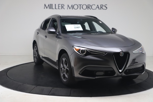 New 2022 Alfa Romeo Stelvio Ti for sale $54,730 at Aston Martin of Greenwich in Greenwich CT 06830 11
