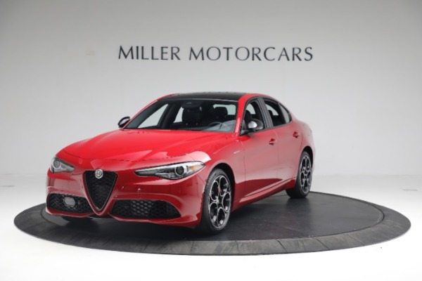 Used 2022 Alfa Romeo Giulia Veloce for sale $29,900 at Miller Motorcars Aston Martin in Greenwich CT 06830 2