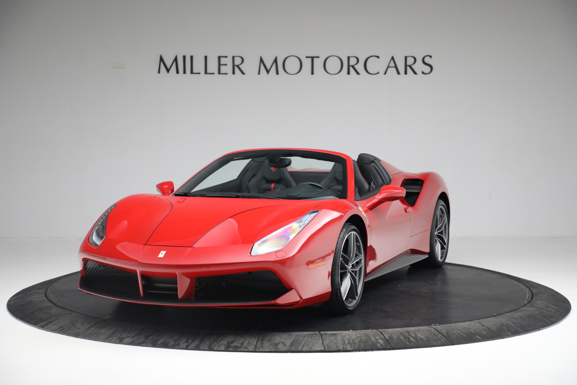 Used 2018 Ferrari 488 Spider for sale Sold at Aston Martin of Greenwich in Greenwich CT 06830 1