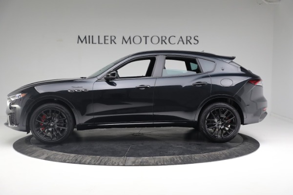 New 2022 Maserati Levante Modena for sale Sold at Aston Martin of Greenwich in Greenwich CT 06830 3