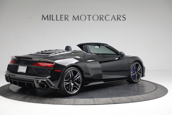 Used 2022 Audi R8 5.2 quattro V10 perform. Spyder for sale Sold at Aston Martin of Greenwich in Greenwich CT 06830 8