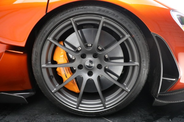 Used 2015 McLaren P1 for sale Call for price at Aston Martin of Greenwich in Greenwich CT 06830 17