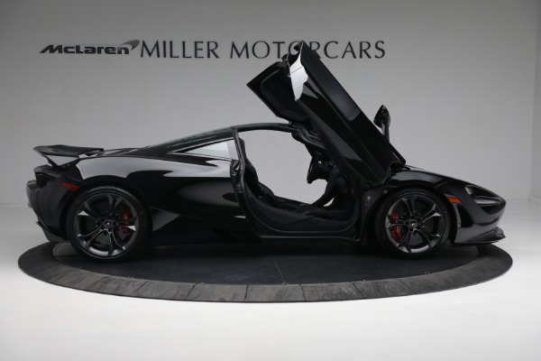 Used 2019 McLaren 720S Performance for sale $299,900 at Aston Martin of Greenwich in Greenwich CT 06830 18