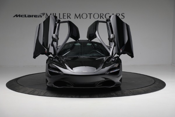 Used 2019 McLaren 720S Performance for sale $299,900 at Aston Martin of Greenwich in Greenwich CT 06830 20