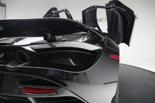 Used 2019 McLaren 720S Performance for sale $299,900 at Aston Martin of Greenwich in Greenwich CT 06830 28