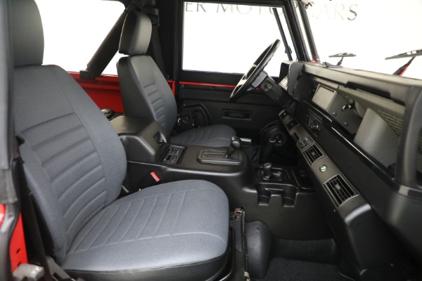 Used 1997 Land Rover Defender 90 for sale Sold at Aston Martin of Greenwich in Greenwich CT 06830 16