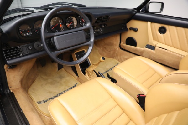Used 1989 Porsche 911 Carrera Speedster for sale $279,900 at Aston Martin of Greenwich in Greenwich CT 06830 25