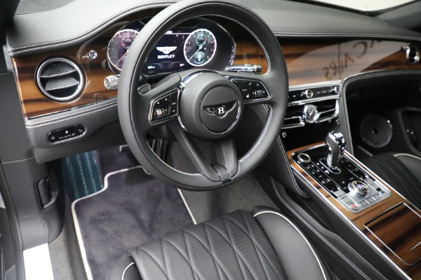 New 2022 Bentley Flying Spur W12 for sale $297,480 at Aston Martin of Greenwich in Greenwich CT 06830 17