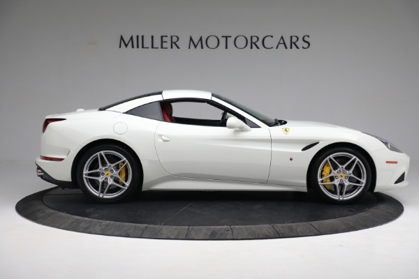 Used 2015 Ferrari California T for sale Sold at Aston Martin of Greenwich in Greenwich CT 06830 17