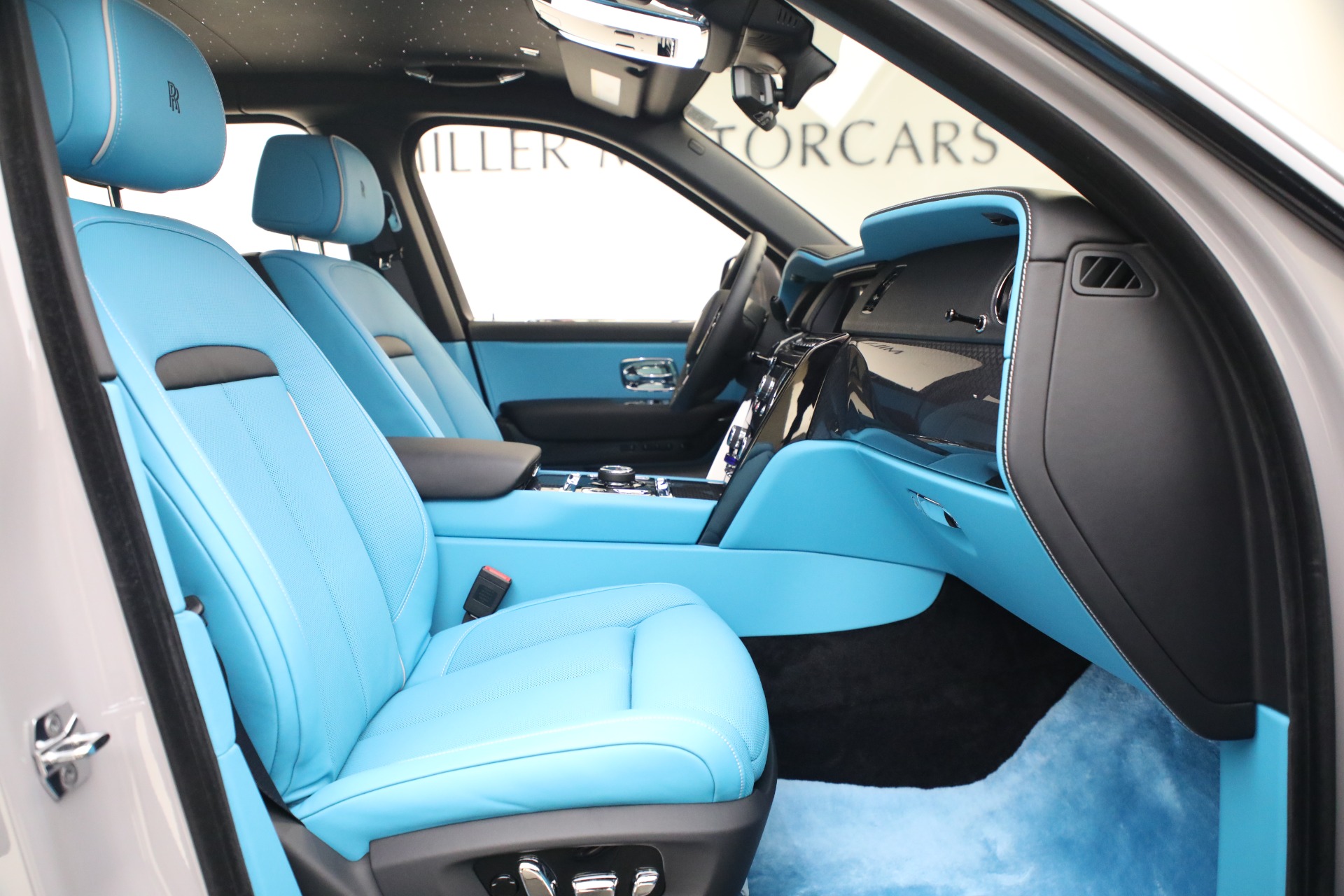 RollsRoyce Cullinan Review 2023  Top Gear
