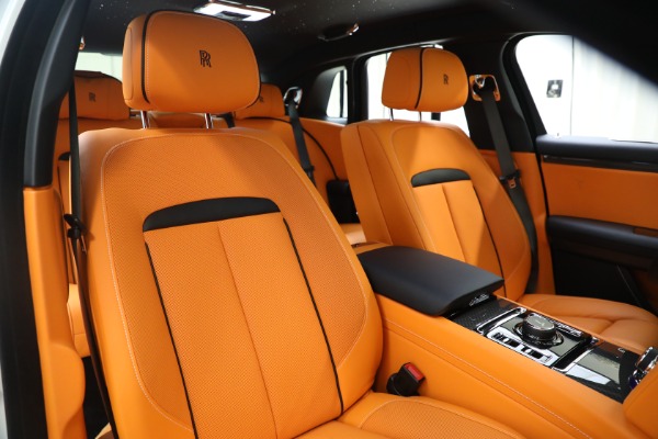 Used 2022 Rolls-Royce Ghost Black Badge for sale $394,900 at Aston Martin of Greenwich in Greenwich CT 06830 23