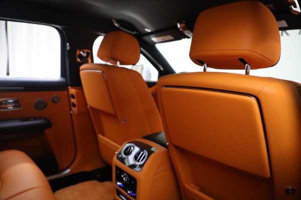Used 2022 Rolls-Royce Ghost Black Badge for sale $394,900 at Aston Martin of Greenwich in Greenwich CT 06830 25
