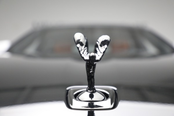 Used 2022 Rolls-Royce Black Badge Ghost for sale $335,900 at Aston Martin of Greenwich in Greenwich CT 06830 27