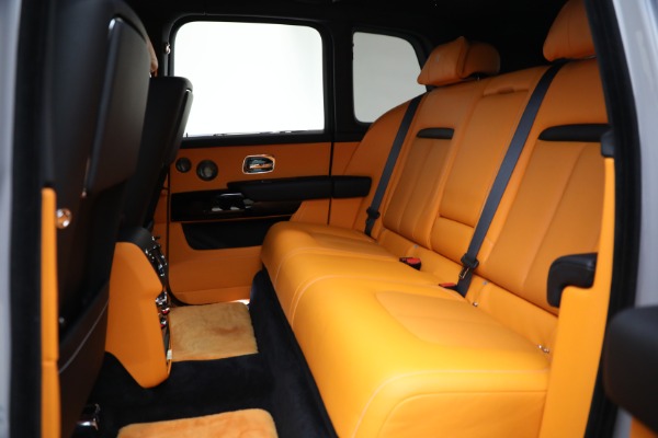 Used 2022 Rolls-Royce Cullinan for sale Sold at Aston Martin of Greenwich in Greenwich CT 06830 24