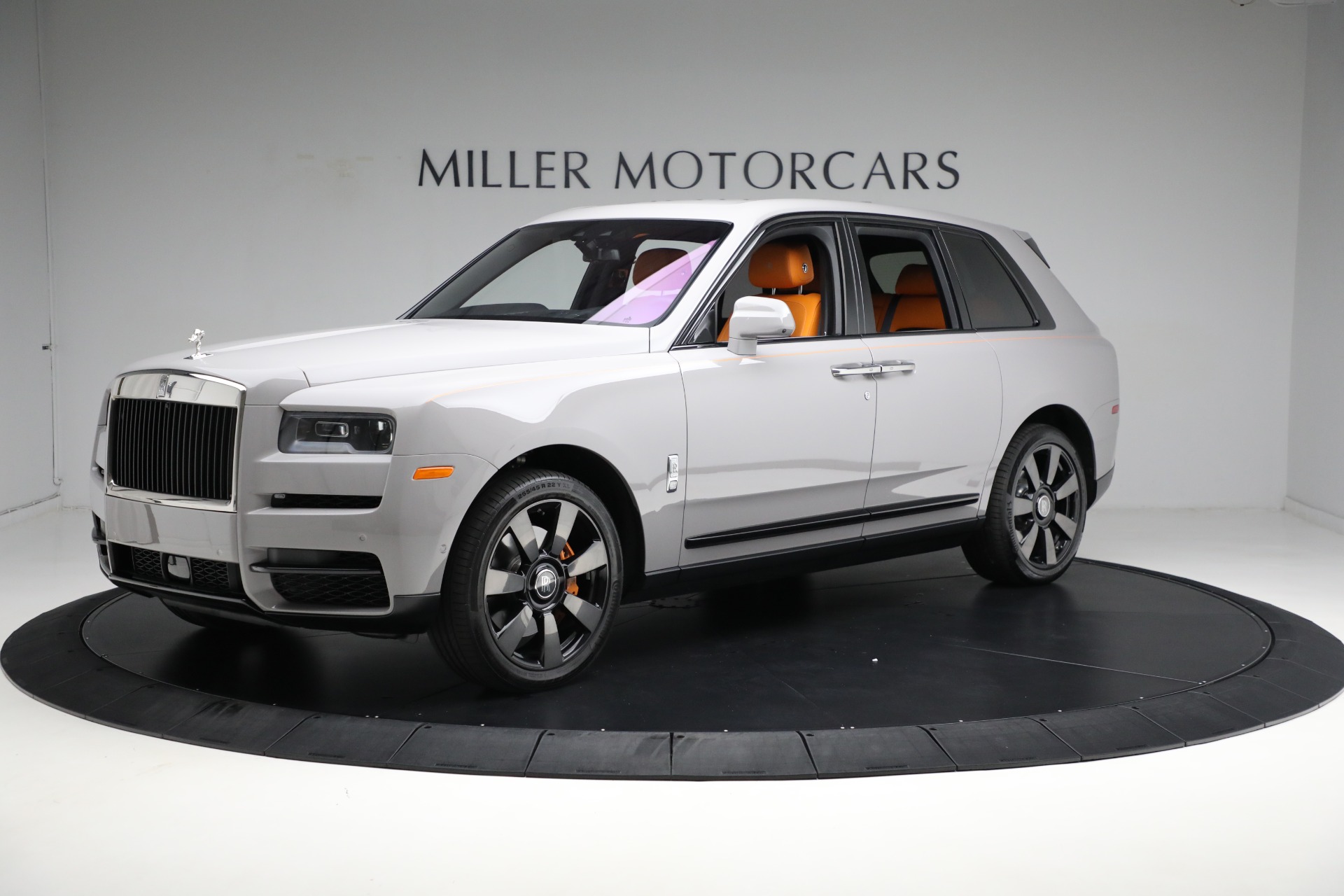 Used 2022 Rolls-Royce Cullinan for sale Sold at Aston Martin of Greenwich in Greenwich CT 06830 1