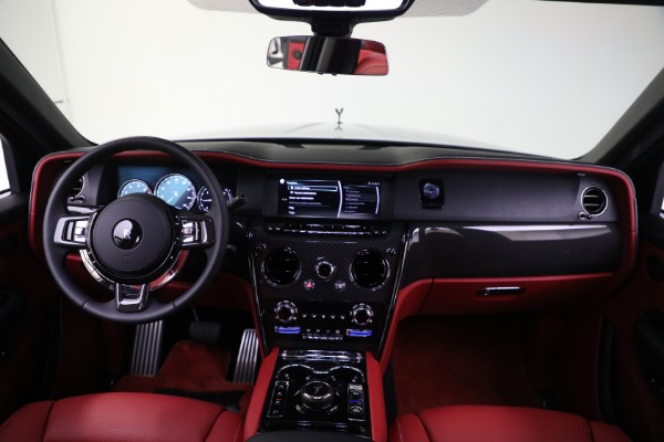 Used 2022 Rolls-Royce Black Badge Cullinan for sale Sold at Aston Martin of Greenwich in Greenwich CT 06830 4