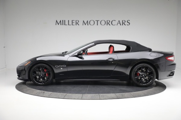 Used 2014 Maserati GranTurismo for sale Sold at Aston Martin of Greenwich in Greenwich CT 06830 15