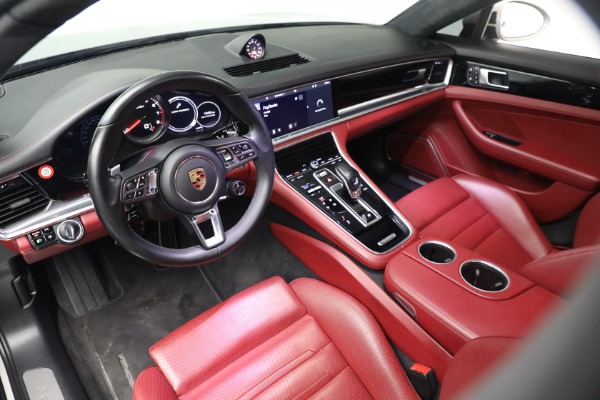 Used 2019 Porsche Panamera Turbo for sale $121,900 at Aston Martin of Greenwich in Greenwich CT 06830 11