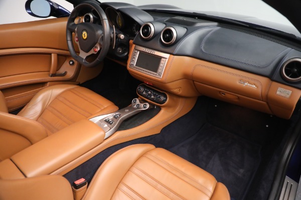 Used 2010 Ferrari California for sale Sold at Aston Martin of Greenwich in Greenwich CT 06830 20