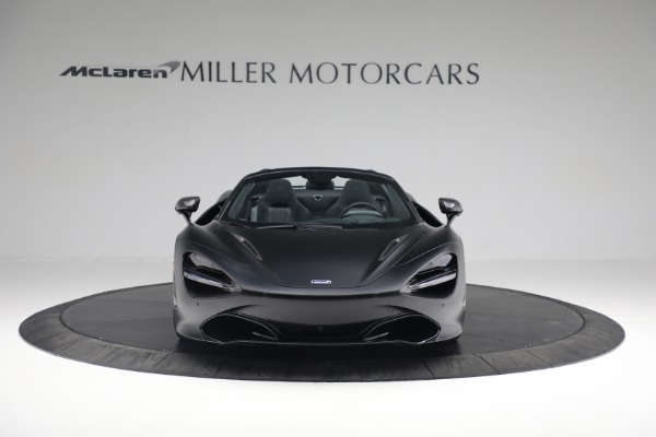 Used 2022 McLaren 720S Spider Performance for sale $369,900 at Aston Martin of Greenwich in Greenwich CT 06830 11