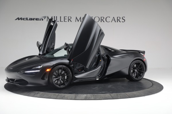 Used 2022 McLaren 720S Spider Performance for sale $369,900 at Aston Martin of Greenwich in Greenwich CT 06830 27