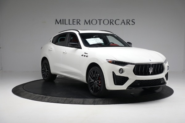 New 2022 Maserati Levante Modena for sale Sold at Aston Martin of Greenwich in Greenwich CT 06830 11