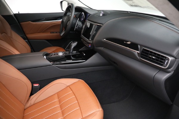 New 2022 Maserati Levante Modena for sale Sold at Aston Martin of Greenwich in Greenwich CT 06830 21