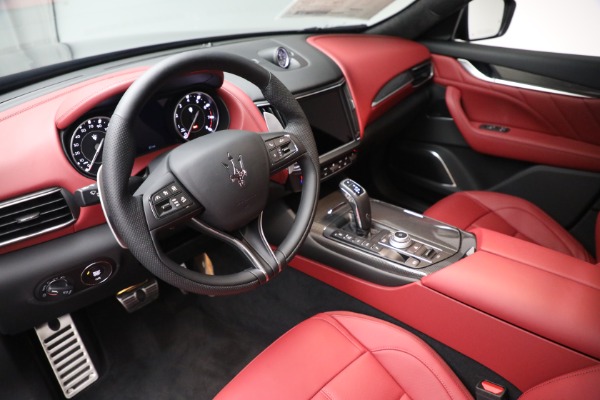 New 2022 Maserati Levante Modena for sale $114,275 at Aston Martin of Greenwich in Greenwich CT 06830 13