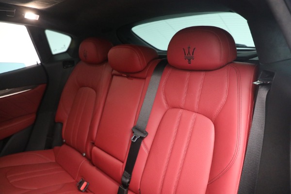 New 2022 Maserati Levante Modena for sale $114,275 at Aston Martin of Greenwich in Greenwich CT 06830 20