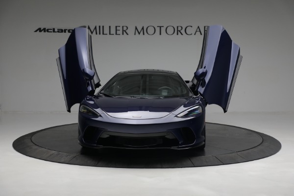 Used 2020 McLaren GT for sale $189,900 at Aston Martin of Greenwich in Greenwich CT 06830 12
