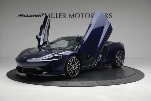 Used 2020 McLaren GT for sale $189,900 at Aston Martin of Greenwich in Greenwich CT 06830 13
