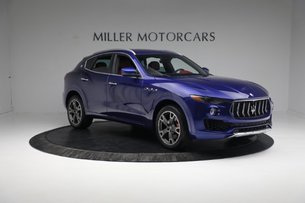 Used 2017 Maserati Levante for sale Sold at Aston Martin of Greenwich in Greenwich CT 06830 11