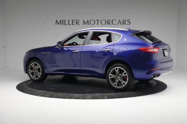 Used 2017 Maserati Levante for sale Sold at Aston Martin of Greenwich in Greenwich CT 06830 4