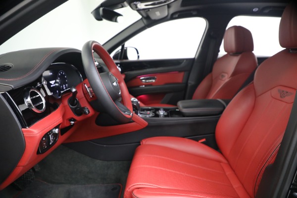 Used 2022 Bentley Bentayga V8 for sale $137,900 at Miller Motorcars Aston Martin in Greenwich CT 06830 20