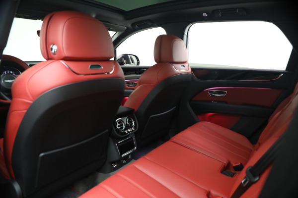 Used 2022 Bentley Bentayga V8 for sale $137,900 at Miller Motorcars Aston Martin in Greenwich CT 06830 22